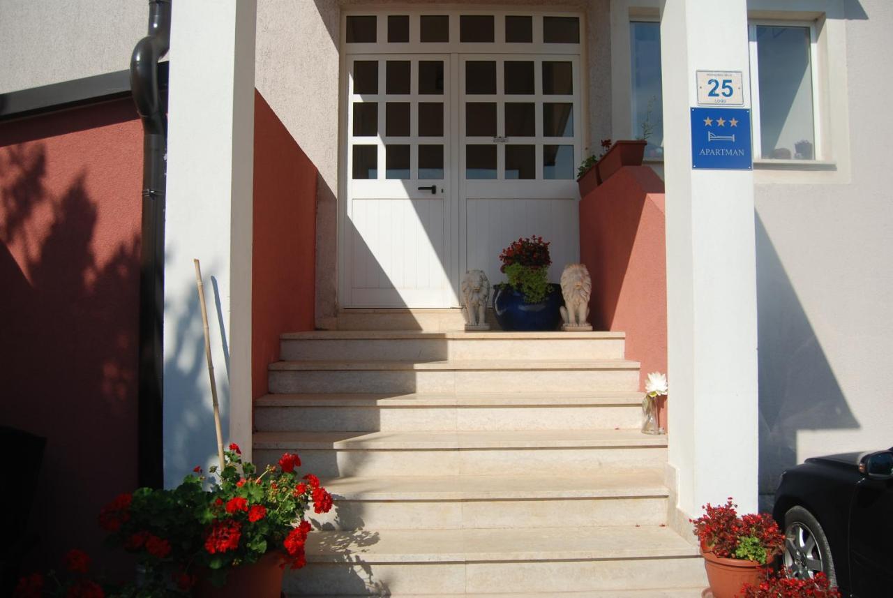 Apartments Bellavista Ровиньско село Экстерьер фото